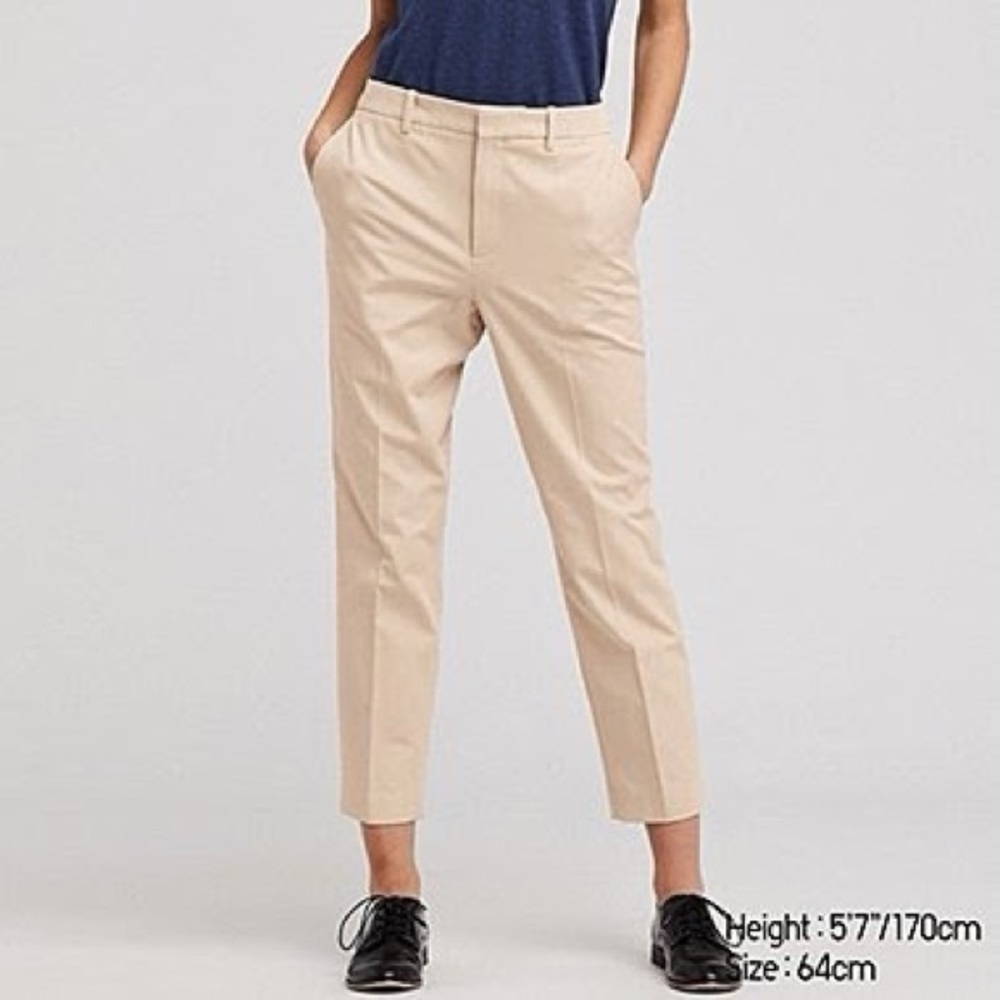 Uniqlo Women Easy Care Stretch
Cropped Pants